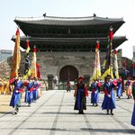 숭례문 '어처구니' 없다