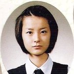 기린 목 정유미 고딩 <b>졸업</b>사진 vs 최근 촬영 중 싱가폴 모습