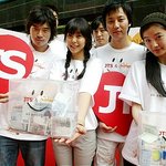 거리 <b>캠페인</b> 중인 '김민희' 내츄럴한 모습이 더 이뻐~
