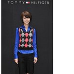 <b>타미</b>힐피거 행사장 온 김정화! 너무 말라서 얼굴 커보여