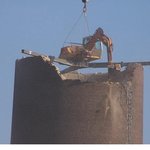 상상하기 힘든 <b>포크</b>레인 작업장