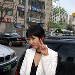 이지혜님~ 그전엔 어디다가 숨기고 다니셨나여? 또 압박<b>붕대</b>?