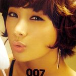 뽀샵으로 <b>뾰족</b>턱 깎은 서인영! 이게 훨씬 예쁘다!!