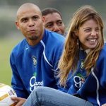 호나우두 약혼자, <b>세미</b>누드 게재에 발끈