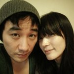 엄태웅 여친 이영진과 셀카~<b>비니</b>는 좀 벗어주세요!!