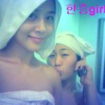 옥주현 찜질방 <b>한증막</b> 안에서 핸폰 셀카