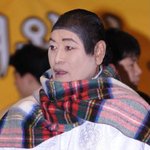 김연아 앙드레김을 본순간..
