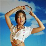 군살없는 윤은혜 완벽한 복근과 <b>허리</b>라인