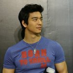 데니스오 <b>훈훈</b>한 얼굴에 버금가는 <b>훈훈</b>한 기럭지