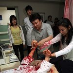 영화.. 두사람이다, <b>피범벅</b> 살인현장 촬영중..