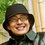[배용준 최근사진] <b>예전</b>모습으로 돌아오셨구려,,,멋지당,,^^