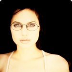 섹<b>시미</b>와 아름다움을 동시에 겸비한 졸리