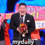 깍두기 머리만 하는 <b>강호동</b>, 데뷔 초기에는 긴 머리네~