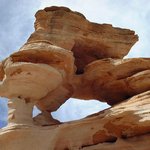 거대하고 아름다운 <b>바위</b>들