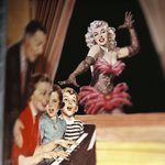 살아 숨쉬는 듯한 <b>종이인형</b>!