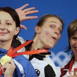 <b>메달</b> 좀 잠깐만 빌릴께!