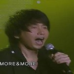 <b>한중</b>가요제에 참가한 유세윤 도플갱어 중국가수