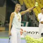 샤라포바와 <b>박진수</b>