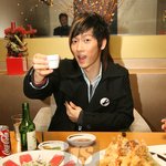 턱 자꾸만 빠지는 <b>장우혁</b> 최근 술마시는 모습~