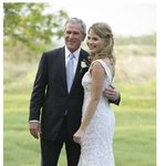 부시딸의 결혼식, 의외로 <b>소박</b>하네요~