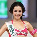 애<b>교살</b>은 아니고 보조개도 아니고 ...머죠?
