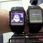 시계로 영화를 보다..