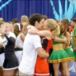 영화 속 연인들의 가장 기억에 남는 <b>kiss</b>는?