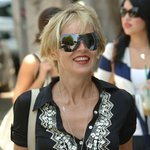 쇼핑중인 <b>샤론</b>스톤