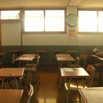 한여름 학생들에게 '난로 고문', 학생 '과장된 <b>보도</b>다'