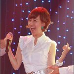 <b>장윤정</b>, 핫팬츠입고 나이잊은 앙증맞은 댄스