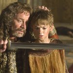 토마스 생스터 <b>콜린</b> 퍼스와 찍은 최근작 스틸