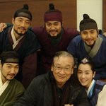 [이산]한지민 이산 출연자들과 <b>설정</b> 셀카