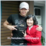 비의 품에 안긴 복받은 <b>여인</b>들은 누구????