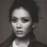 손예진 과한 스모키 화장! 김아중 같아<b>보여</b>~