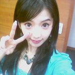 [김지혜] 디카사진인듯 ㅡ,.ㅡ  엄청 큰 눈의 <b>압박</b>;;