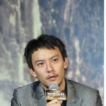 내한한 <b>장첸</b>의 쥐가 파먹은 머리와 금성무의 쑥대머리;