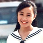 김혜수,  교복입은 데뷔초 <b>순수</b>했던 시절!!!