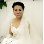 나이 잊은 섹<b>시미</b> 김수미 웨딩드레스