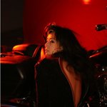 더더더 업그레이드 된 섹시함 문지은, 정육점 <b>조명아래</b>..