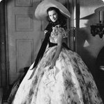 헐리웃의 키 작은 여자 연예인들