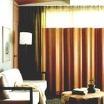 인테리어 살짝 바꿨을 뿐인데…<b>냉기</b>는 싹~ 체감온도는 쑥~