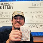 570억원의 복권에 당첨된 성범죄자-_-