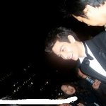 <b>조명</b>이 필요없는 자체발광 데니스 직찍