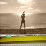 바다가 올린 최근 일상공개! 외국 해변가에선 뒷<b>태가</b>~!!