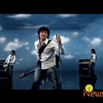 탤런트 최수종 40대 미<b>중년</b> 로커로 변신
