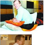 <b>예민</b>한 남자의 엉덩이! 무려 20억짜리야!!
