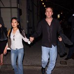 [<b>엘리스</b>킴과 니콜라스케이지] 둘이 데이트 하는 모습이라네요.