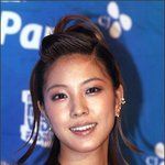 [보아] 한류 재벌로 등극하다! 한달 동안 약 300억원...;;;