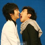 유세윤.......... 이게 무슨.....