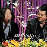 <b>김c</b>, 엄정화 머리 따라한거야?